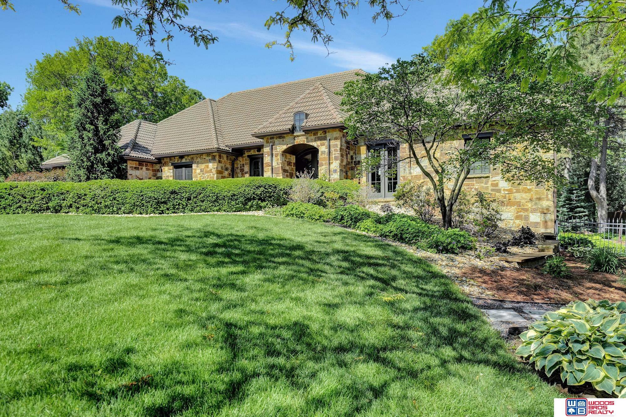 Property Photo:  6602 Pheasant Run Place  NE 68516 