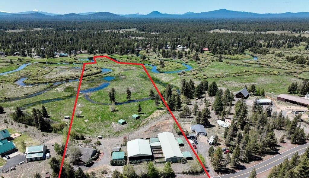 Property Photo:  53085 Riverview Drive  OR 97739 