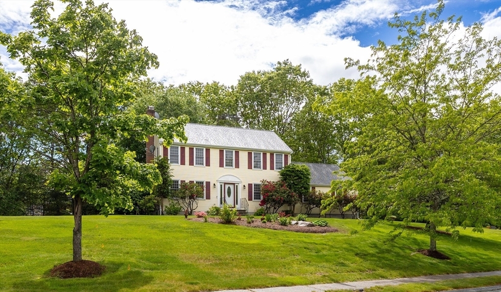 Property Photo: 84 Pattys Rd MA 02048