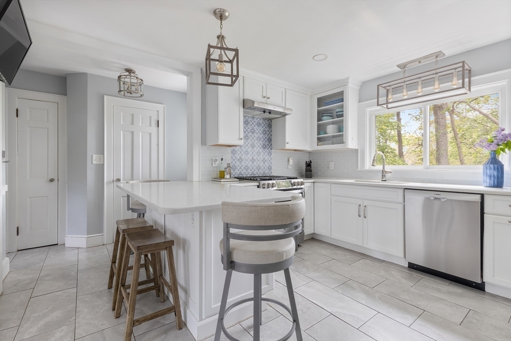 Property Photo: 118 Academy Ave MA 02188