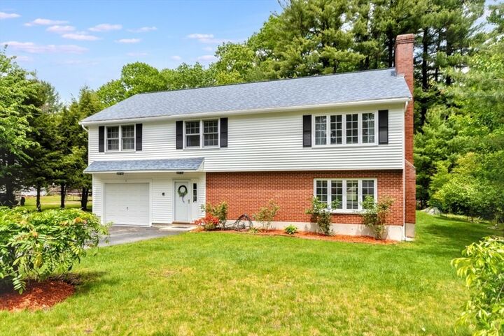 Property Photo: 5 Prouty Rd MA 01803