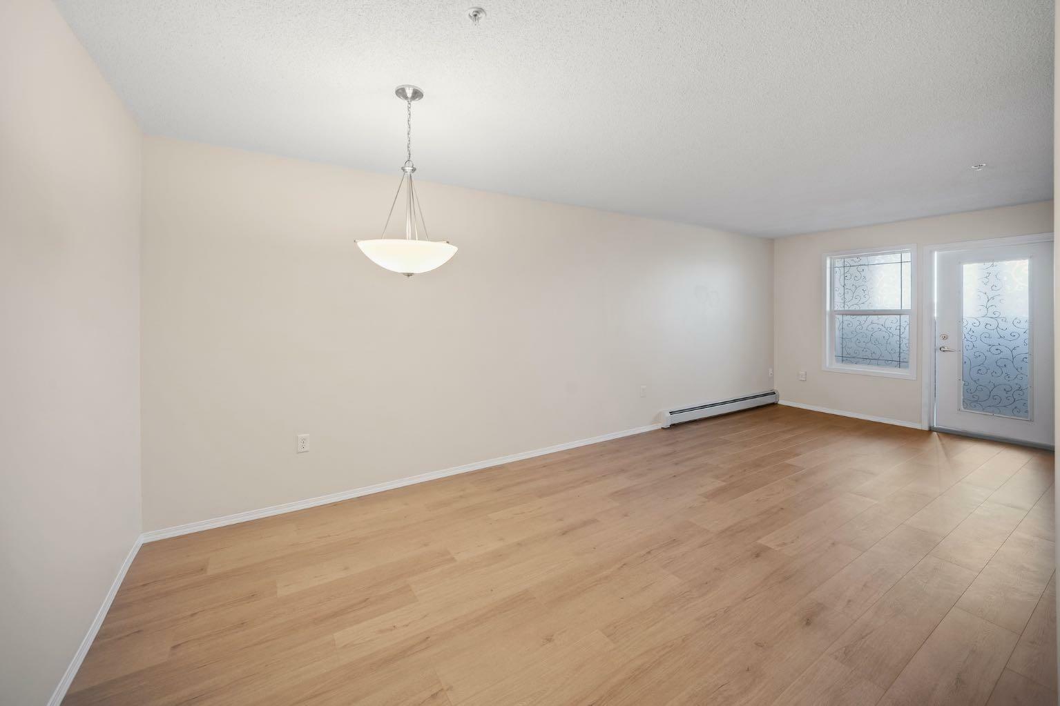 Photo de la propriété: 3121 Millrise Point SW AB T2Y 3W4