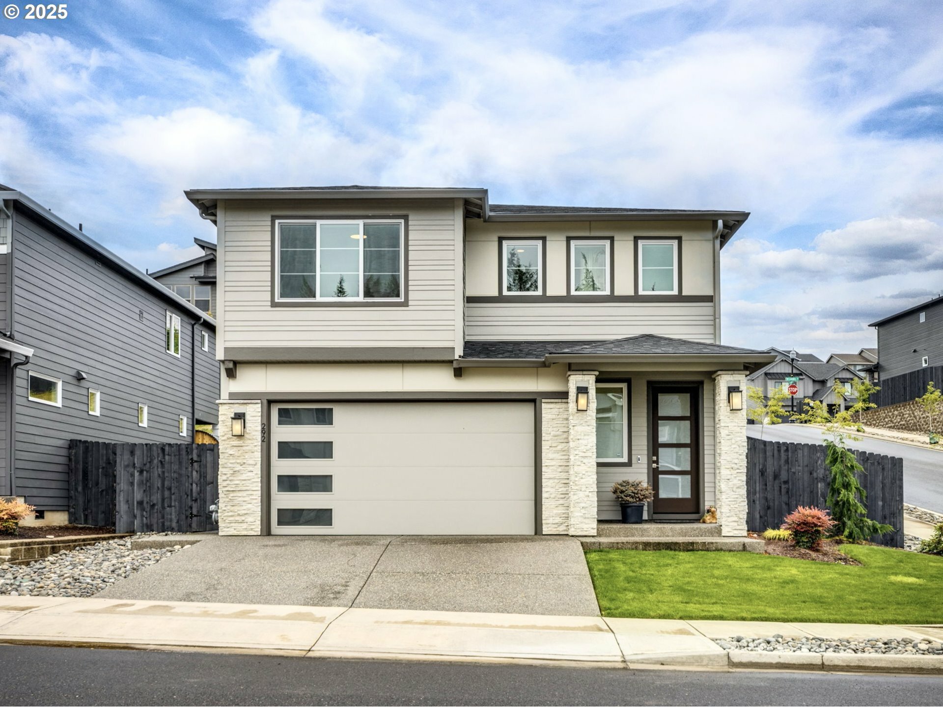 292 W Maple St  Washougal WA 98671 photo