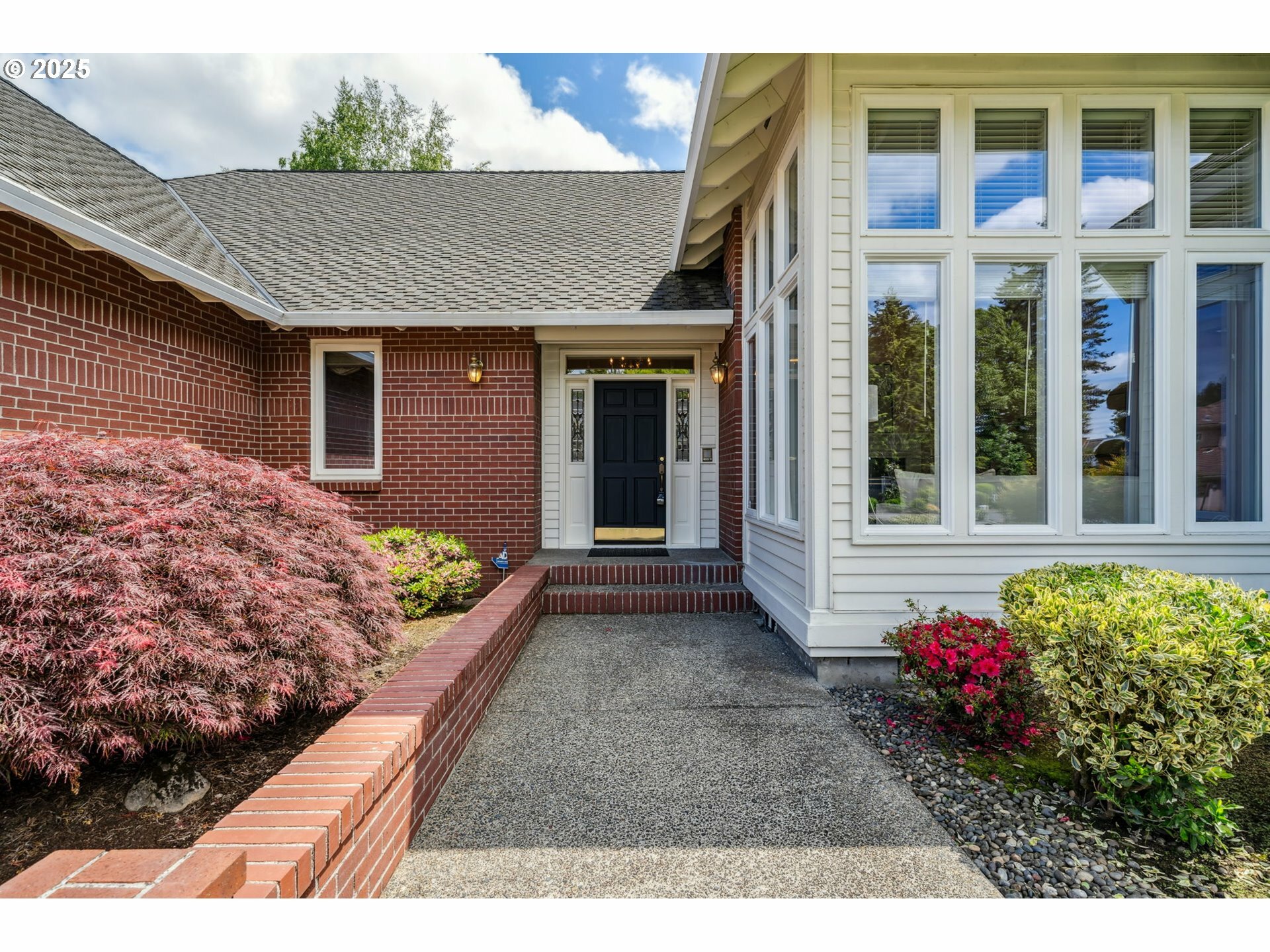 Property Photo: 13558 NW Countryview Way OR 97229