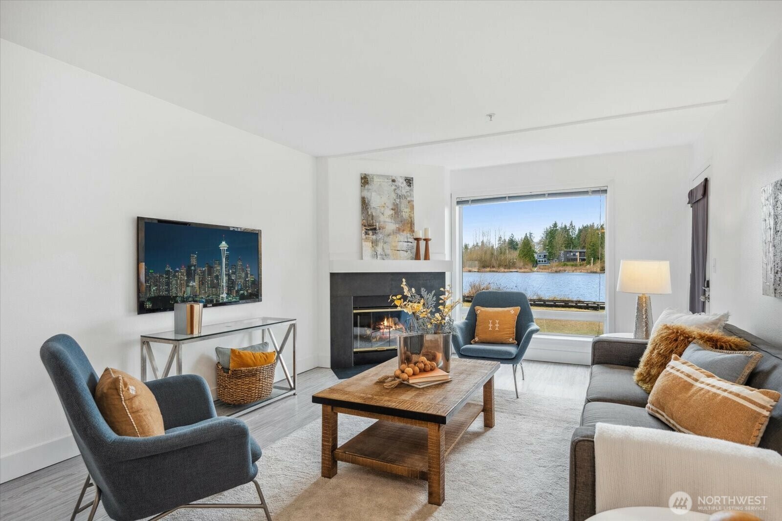 Property Photo: 12307 NE 97th Street B WA 98033