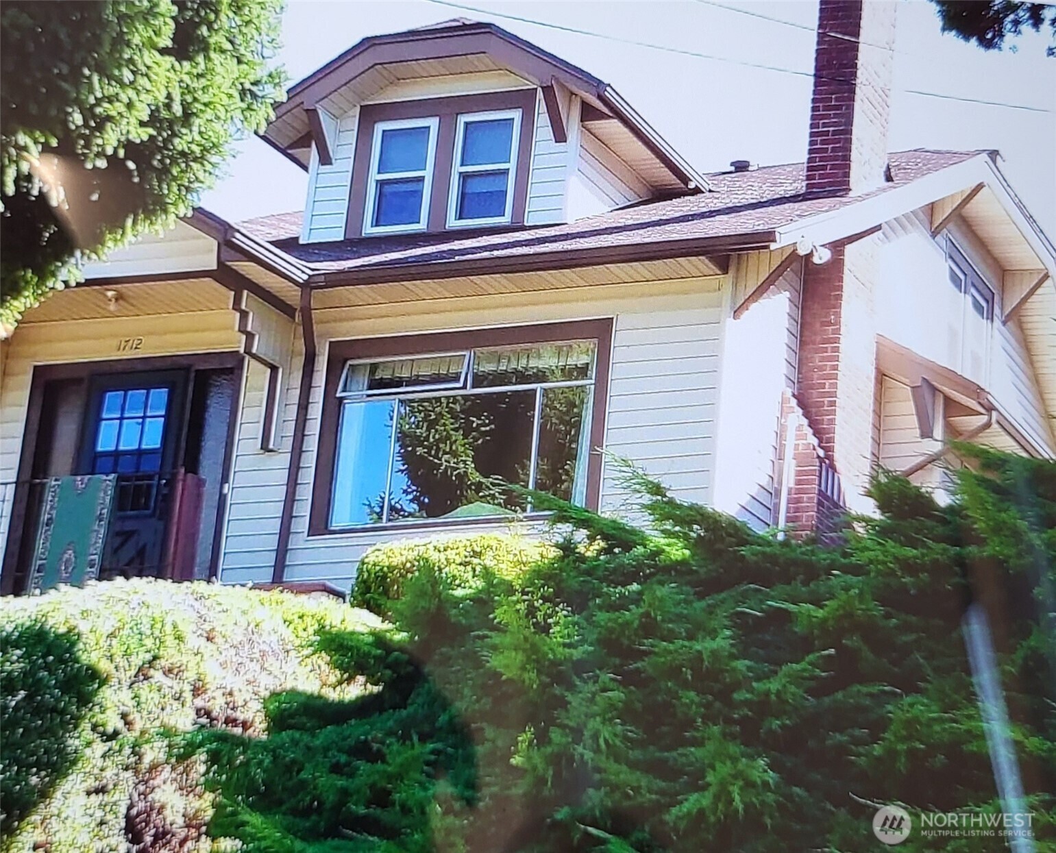 1712  30th Avenue S  Seattle WA 98144 photo