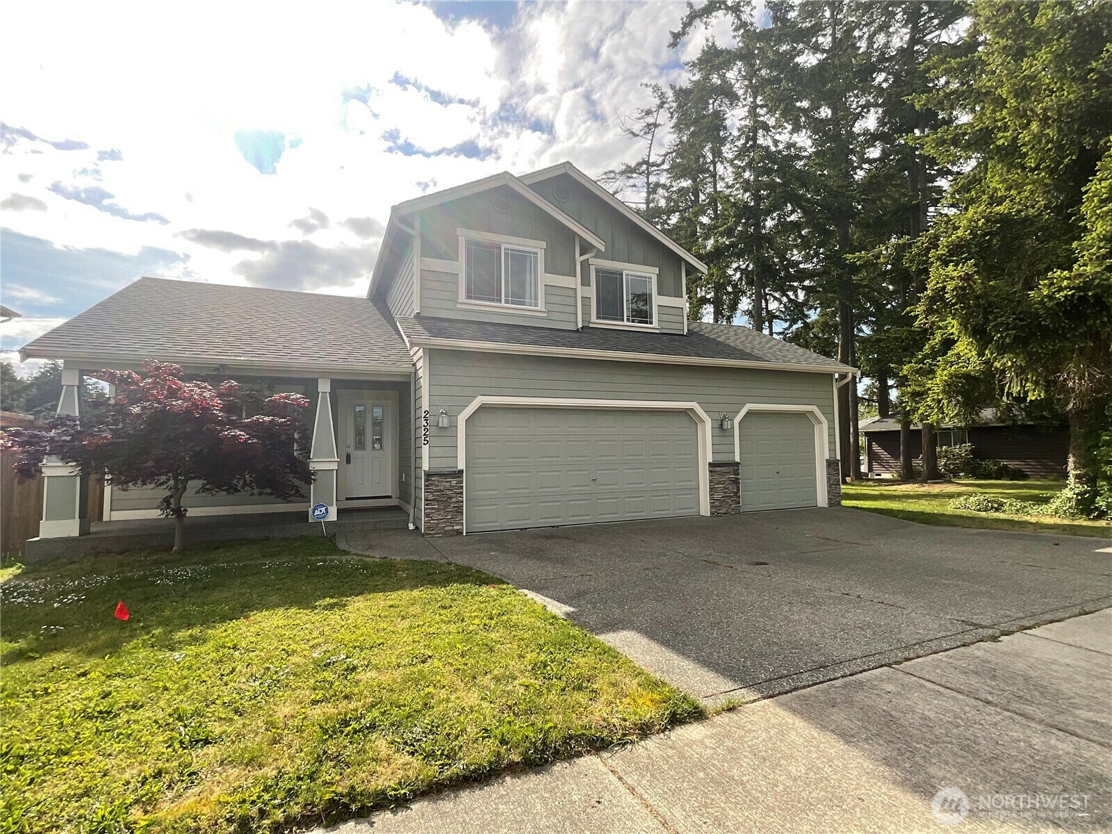 Property Photo:  2325 SW Ridgeway Drive  WA 98277 