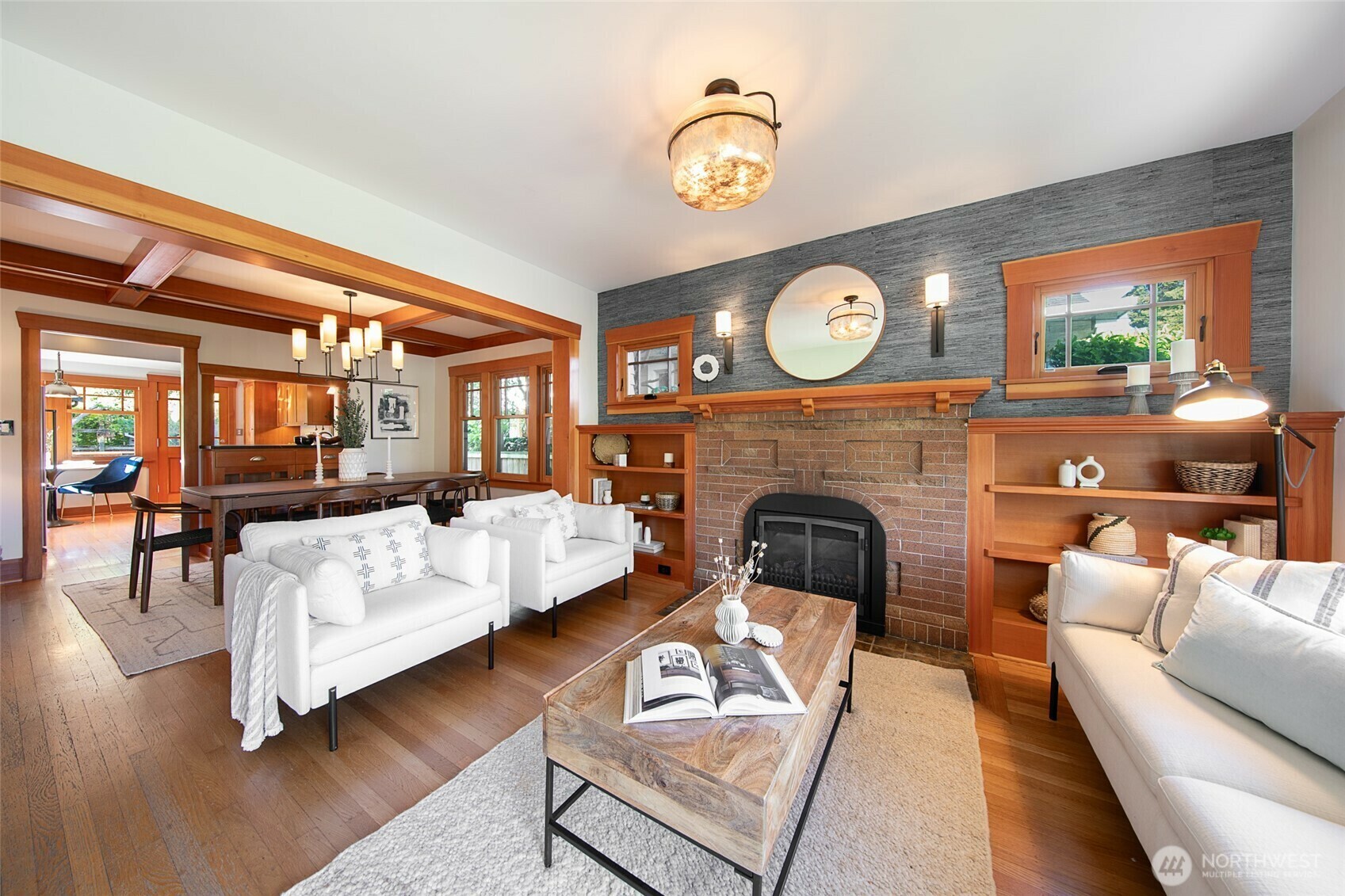 Property Photo: 528 N 83rd Street WA 98103