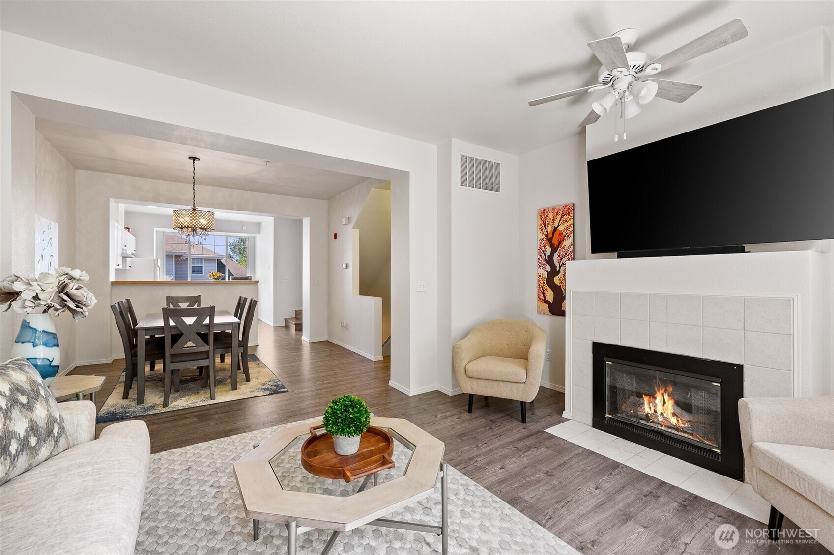Property Photo: 2300 Benson Road S D3 WA 98055