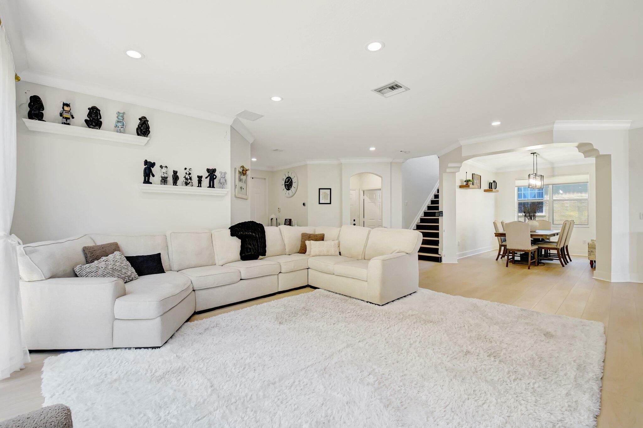 Property Photo: 9800 Stover Way FL 33414