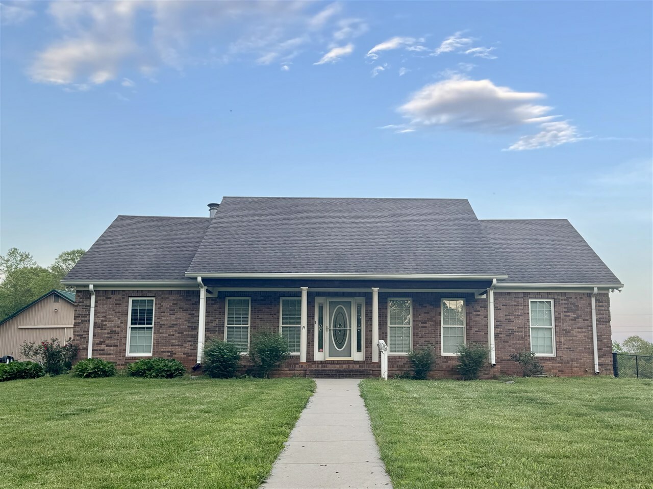 Property Photo: 3808 Barnes School Road KY 42170