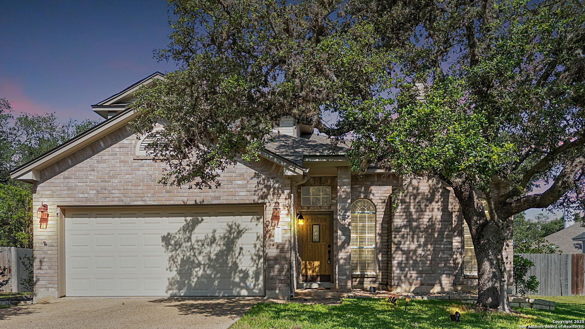 17915 Crystal Knoll  San Antonio TX 78258 photo