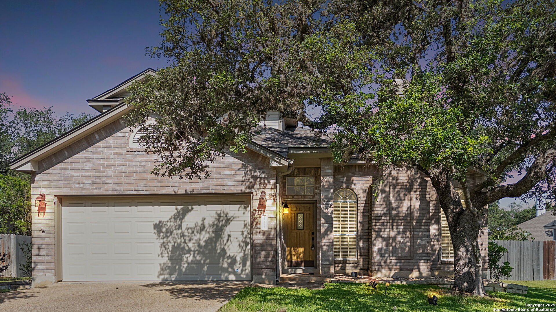 Property Photo: 17915 Crystal Knoll TX 78258