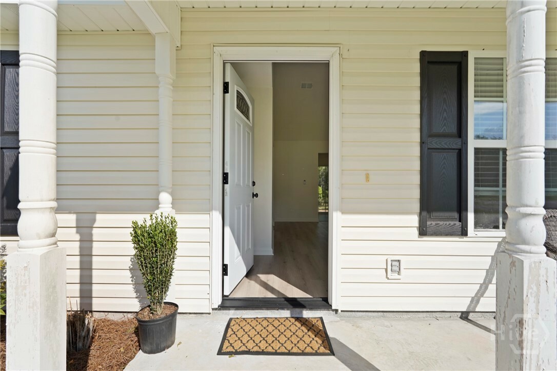 Property Photo: 210 Walker Drive GA 31312