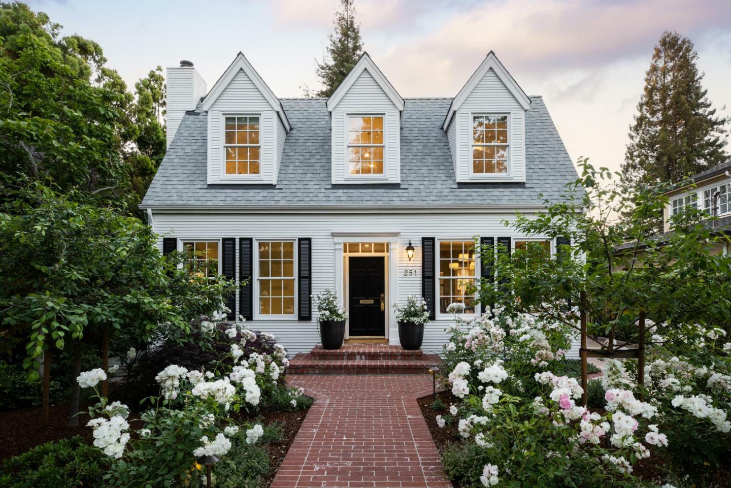251 Tennyson Avenue  Palo Alto CA 94301 photo
