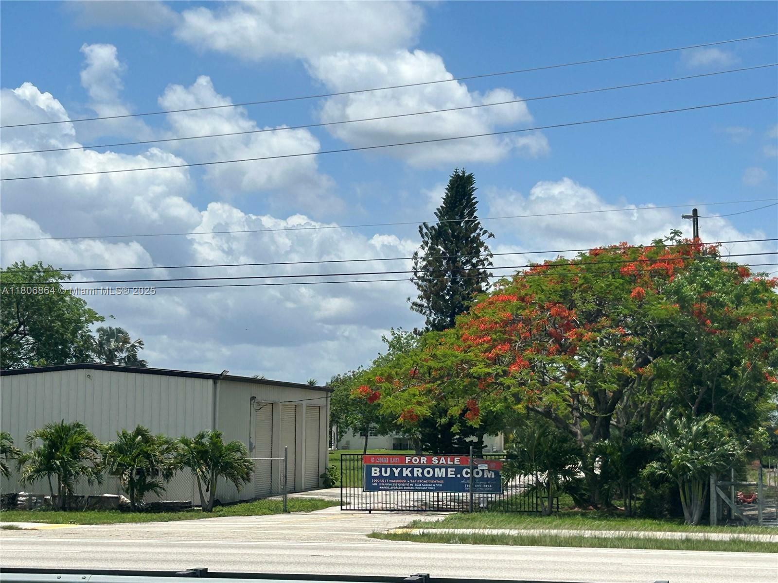 Property Photo: 14300 SW 177th Ave FL 33196
