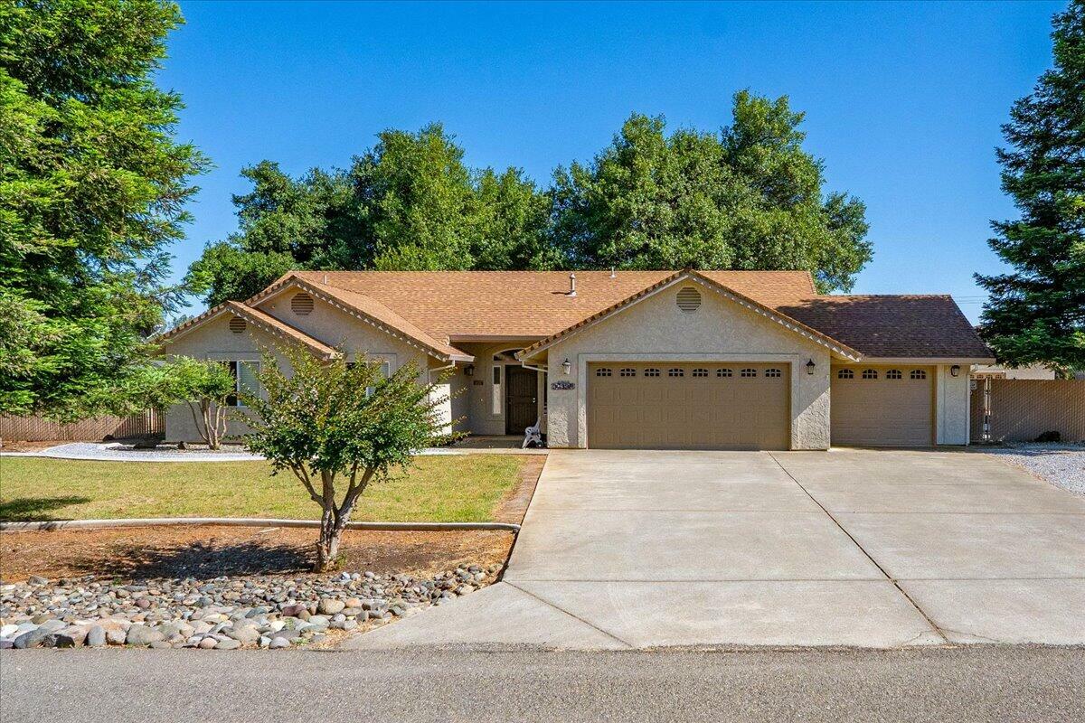 17935 Arlington Court  Anderson CA 96007 photo