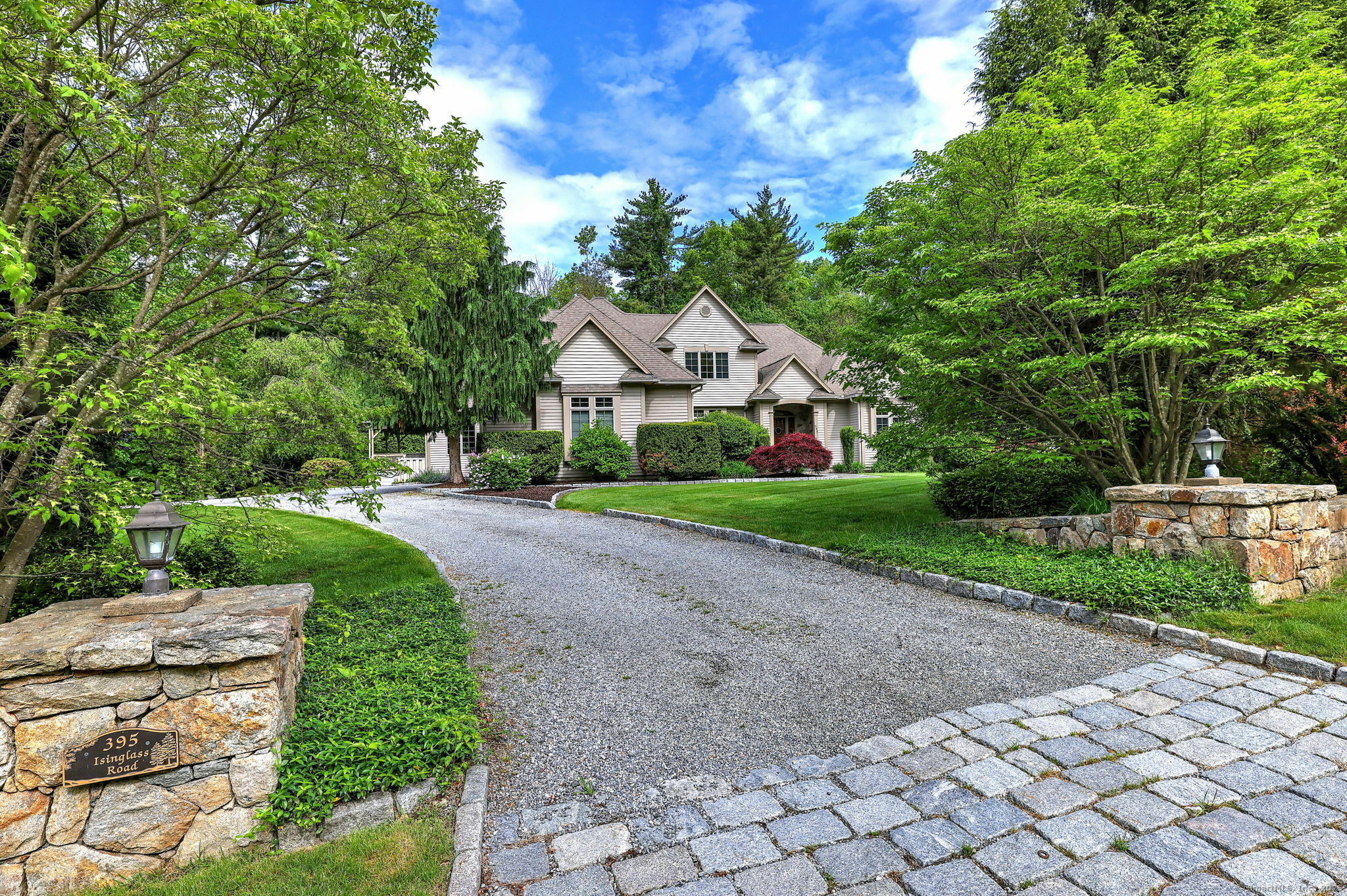 Property Photo: 395 Isinglass Road CT 06484
