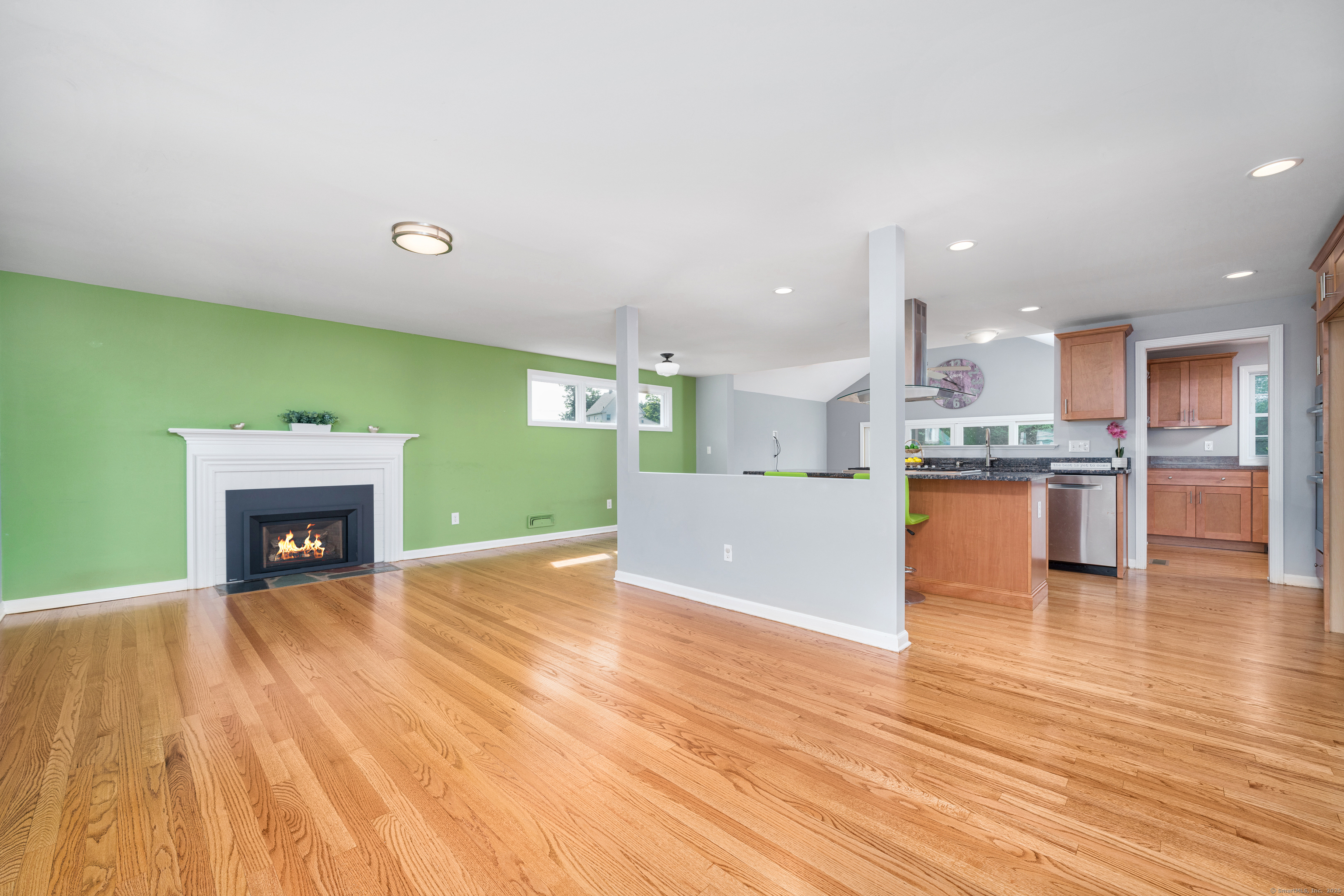 Property Photo: 34 Fox Hill Road CT 06109
