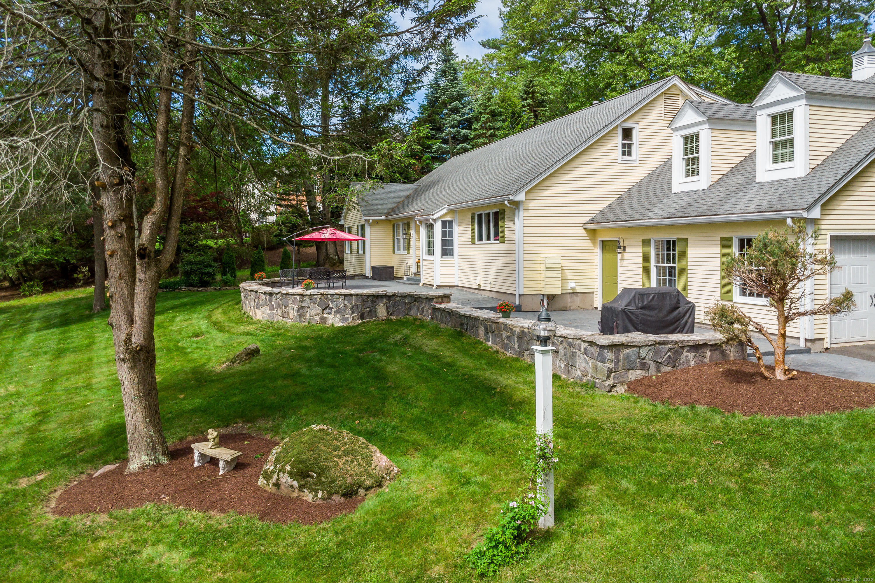 Property Photo: 66 Hollister Drive CT 06001