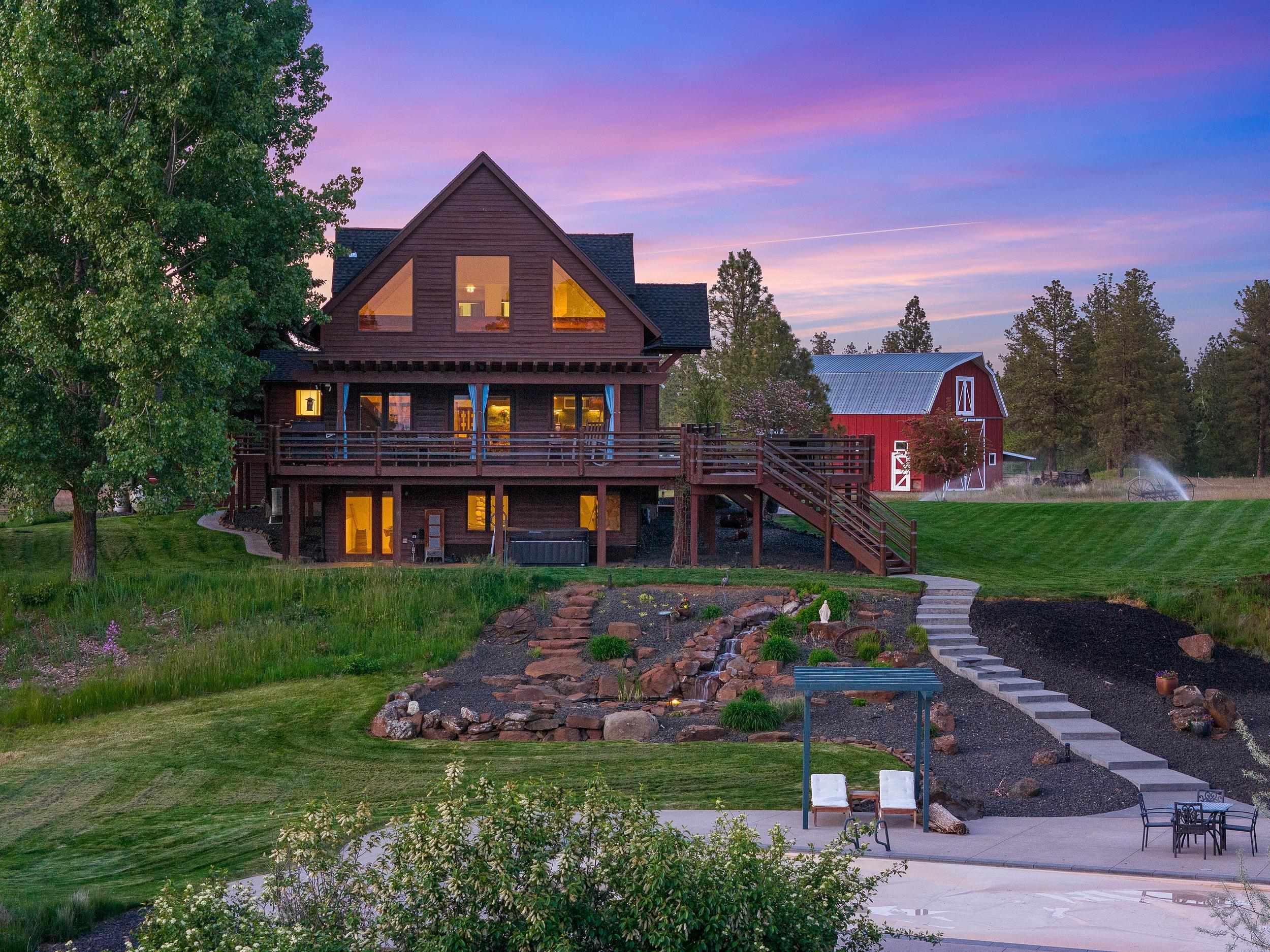 Property Photo: 16010 W Jade Ln WA 99022