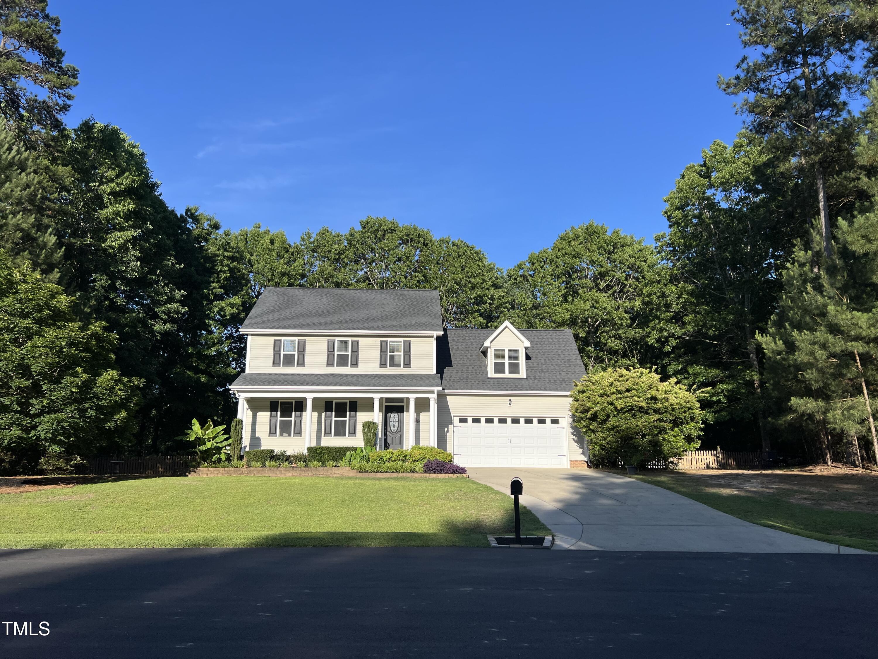 Property Photo: 395 Wyndham Place Drive NC 27526