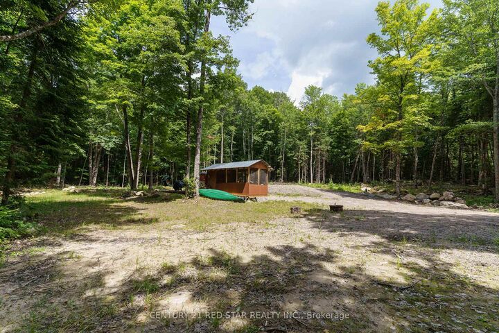 Property Photo:  2978 Glamorgan Road  ON K0M 1S0 