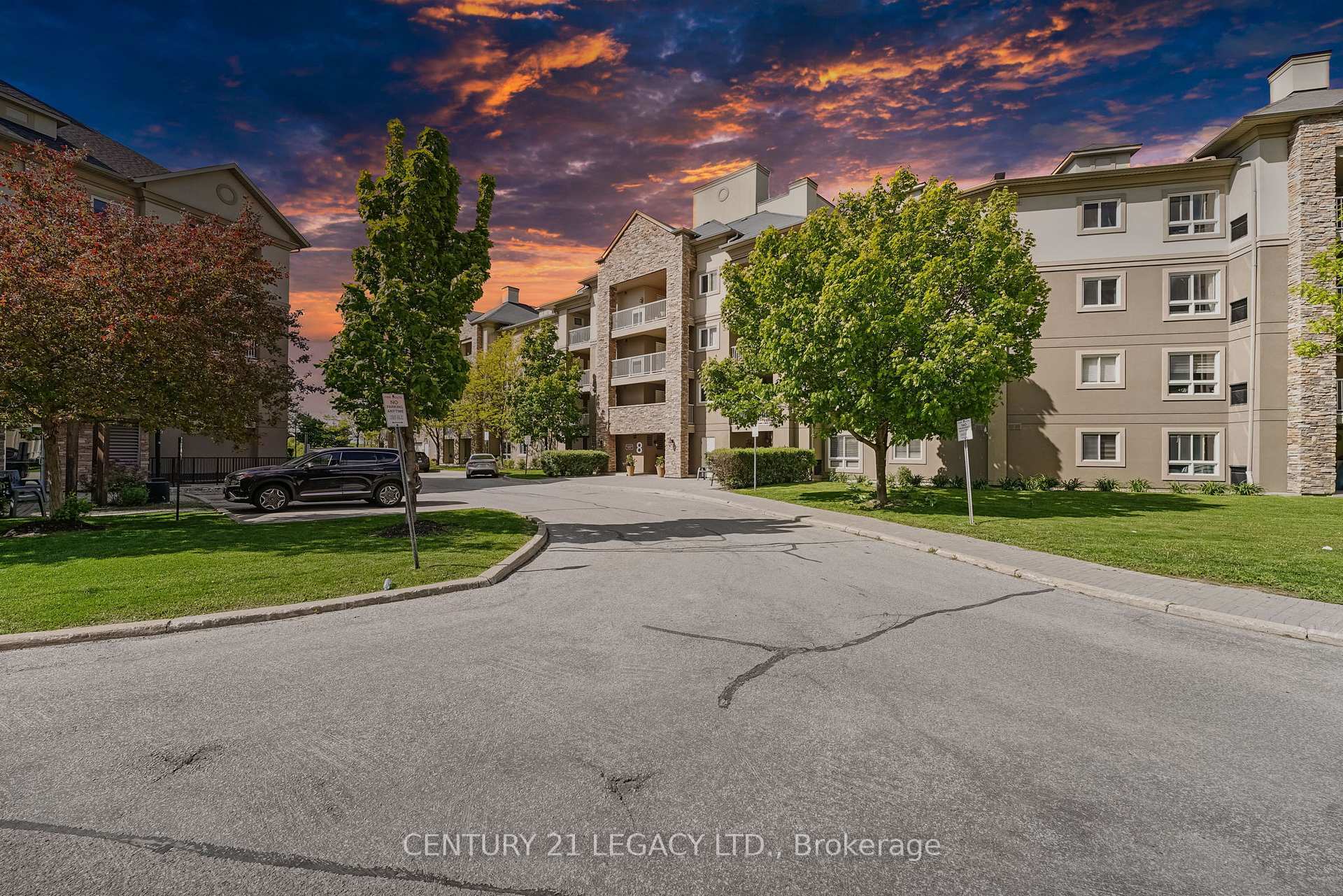 8 Dayspring Circle 1307  Brampton ON L6P 2Z7 photo