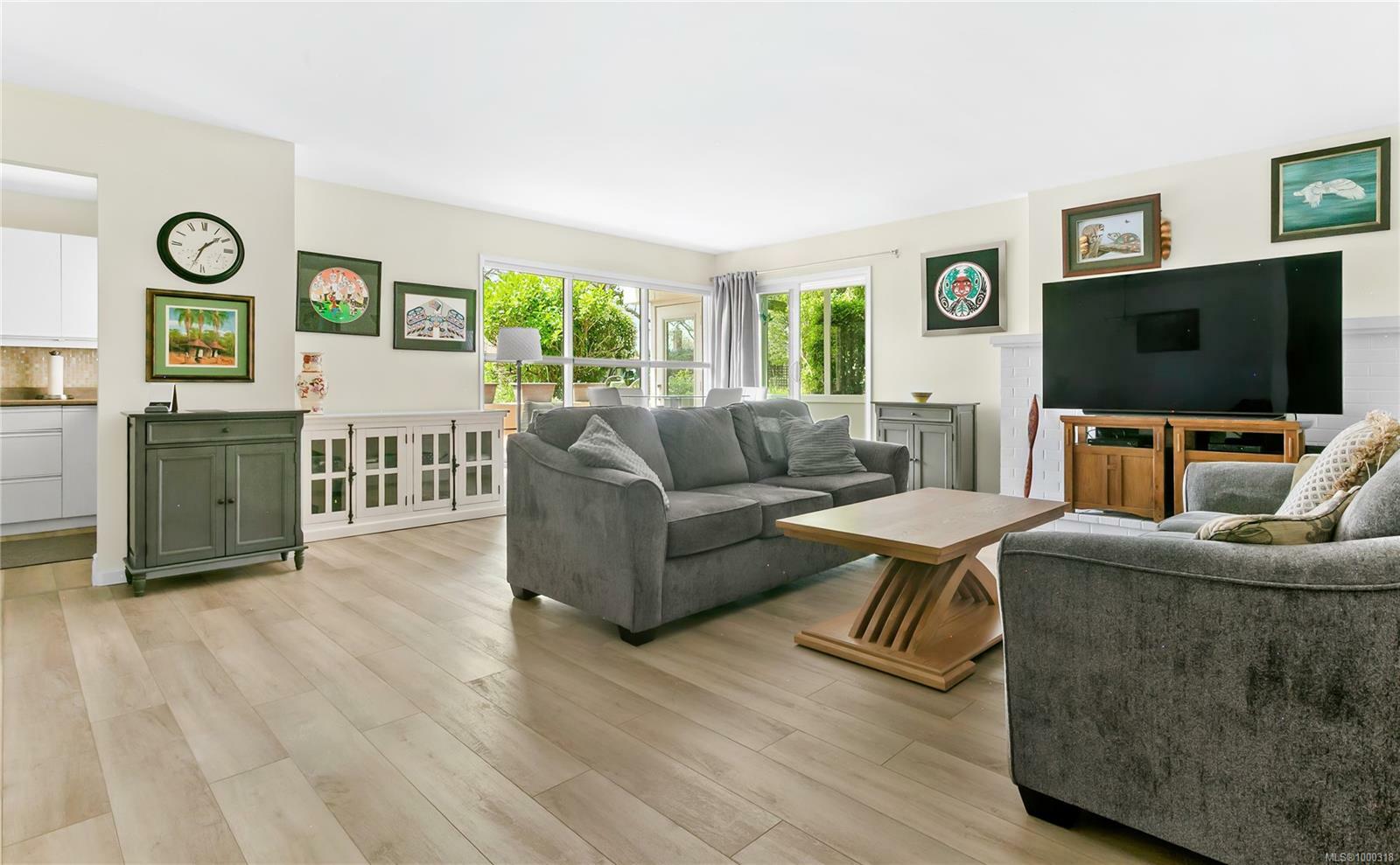 Property Photo: 2323 Hamiota St 103 BC V8R 2N1