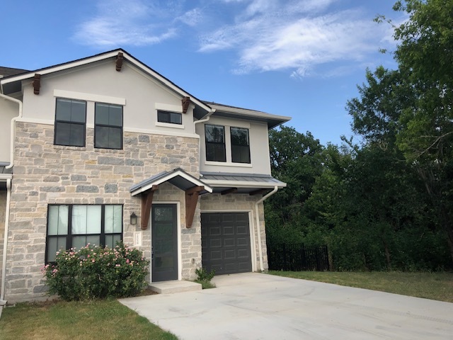 Property Photo: 1805 S Pine Street B TX 78626