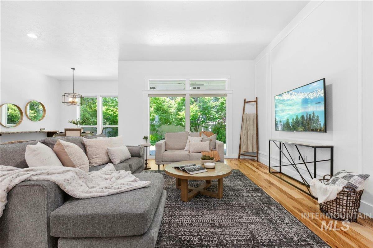 Property Photo:  3704 E Tahiti Dr  ID 83646 