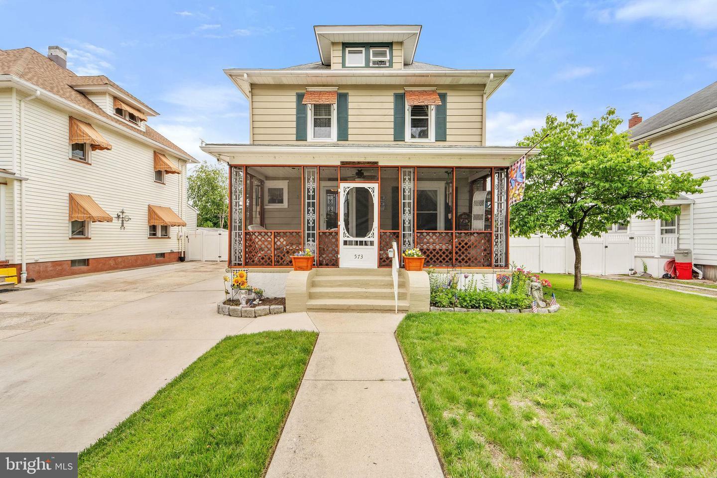 Property Photo: 573 Beacon Avenue NJ 08066