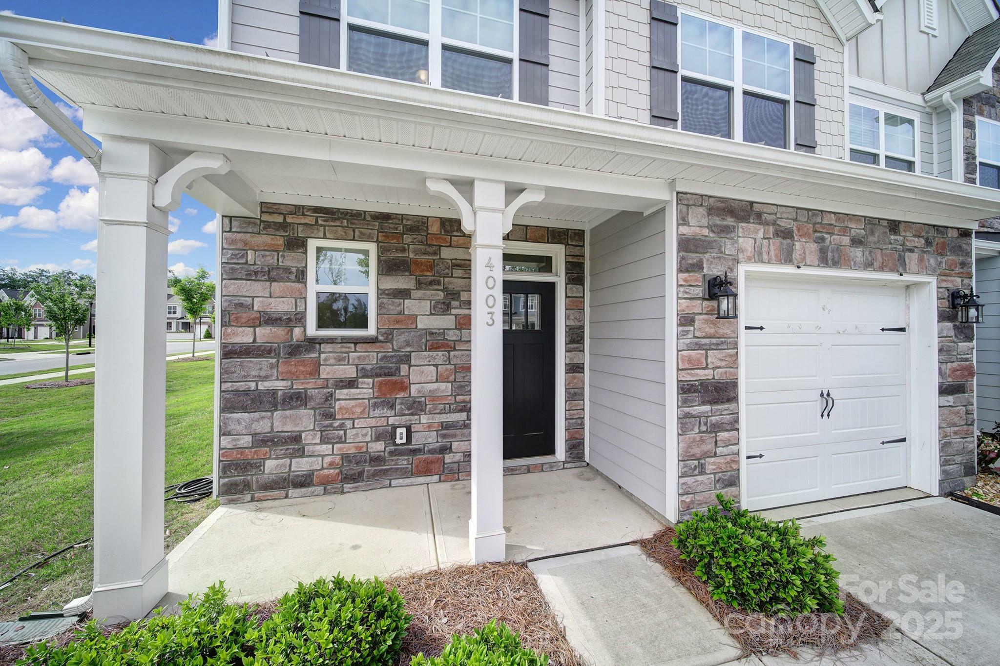 Property Photo: 4003 Rothwood Lane NC 28075