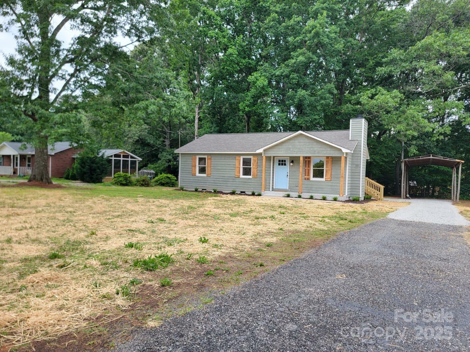 Property Photo: 2070 Stirewalt Road NC 28023