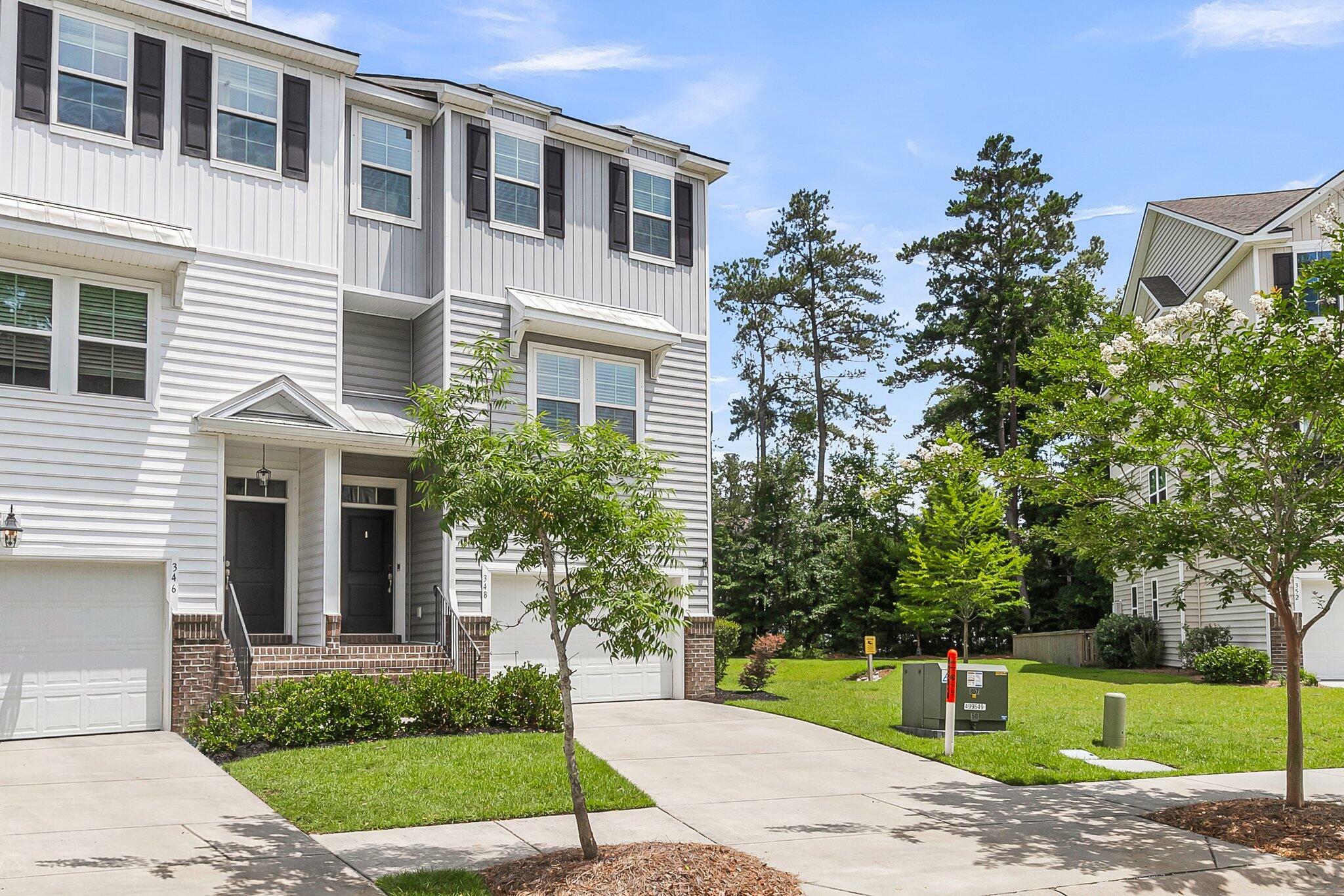 Property Photo: 348 Spindlewood Way SC 29414