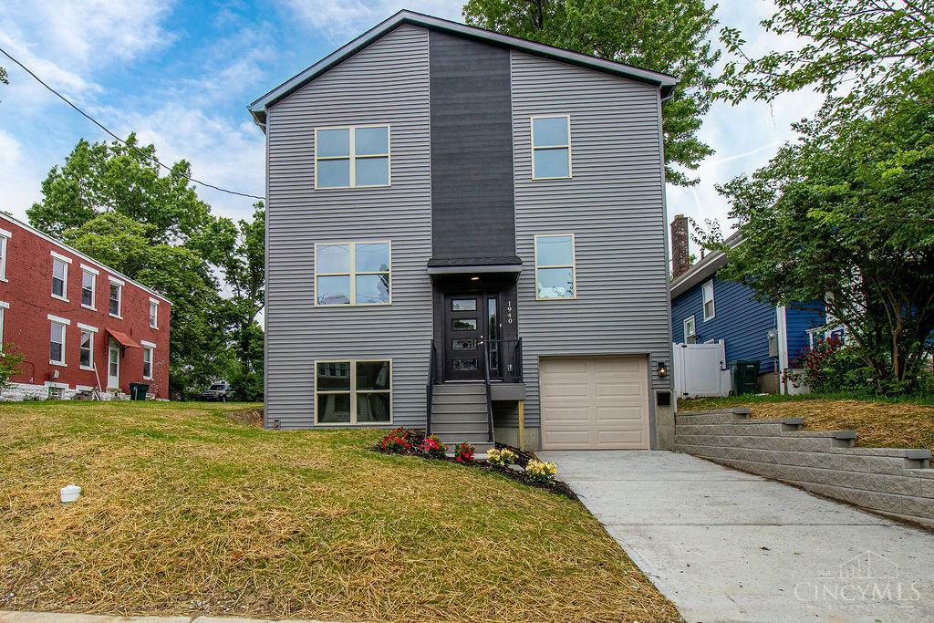 Property Photo: 1940 Kinney Avenue OH 45207