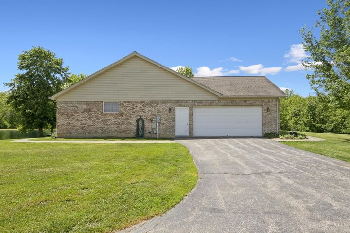 Property Photo: 5246 Smokey Road OH 45176