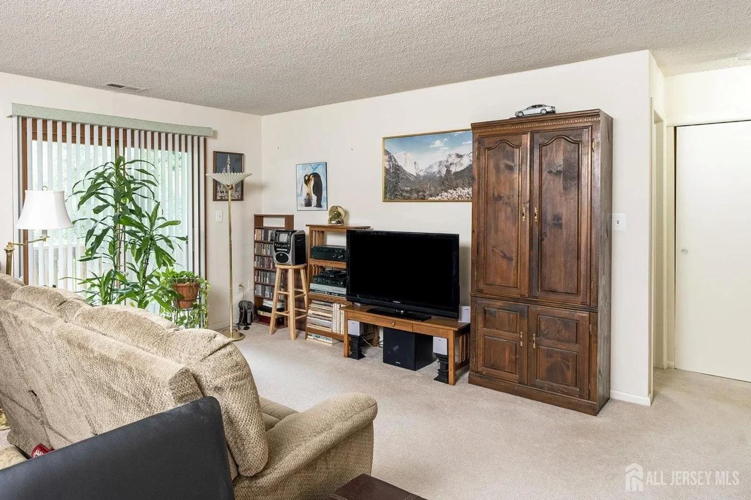 Property Photo: 422 Ravens Crest Drive NJ 08536
