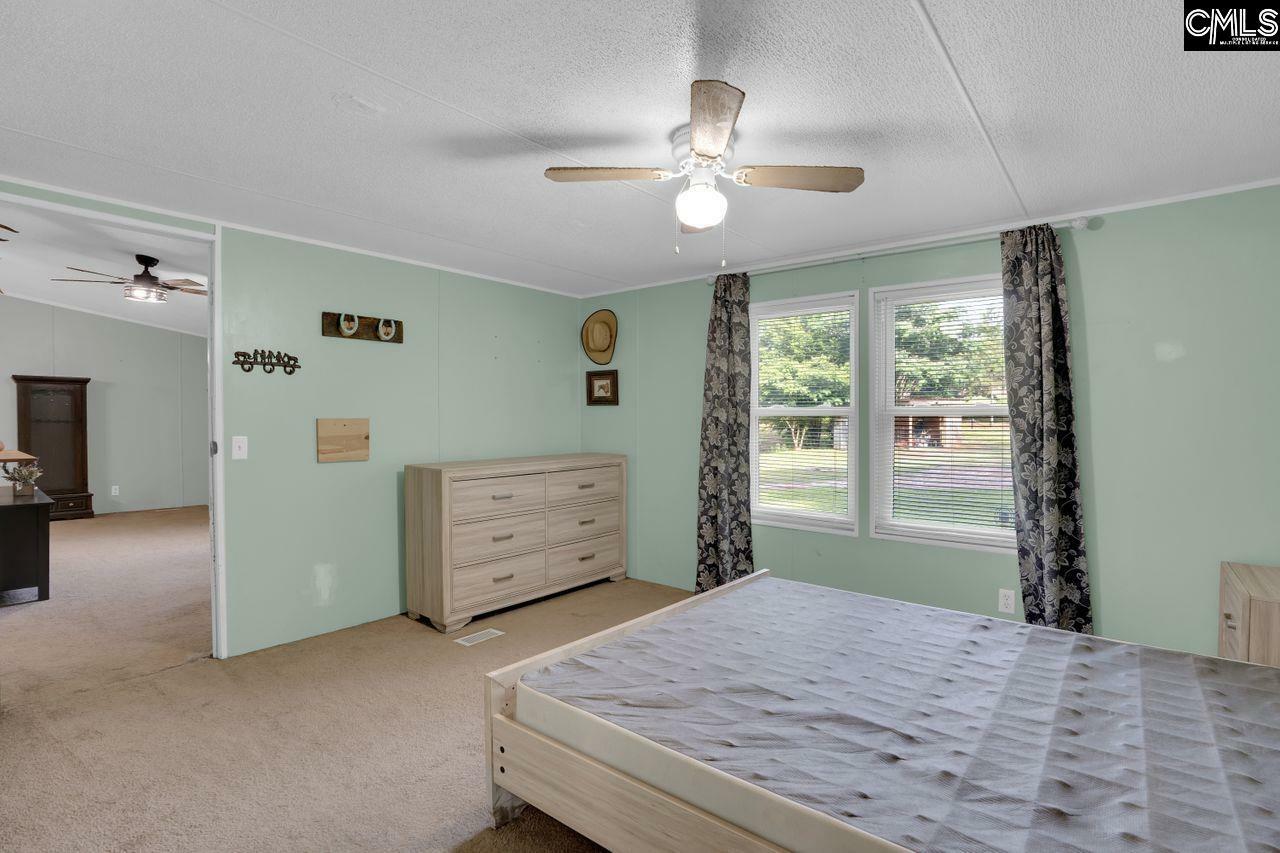 Property Photo: 221 Gloria SC 29203
