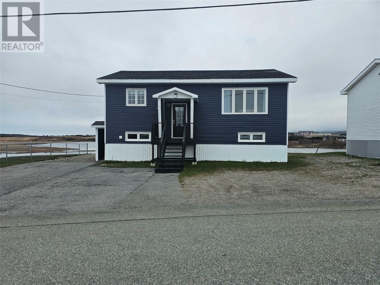 Property Photo: 30 Kyle Lane NL A0M 1C0