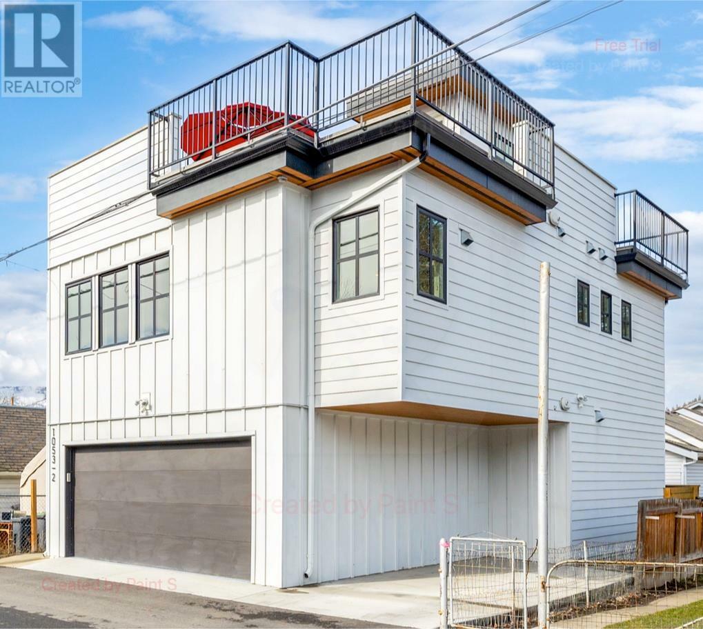 Property Photo: 1053 Martin Avenue 2 BC V1Y 6V6