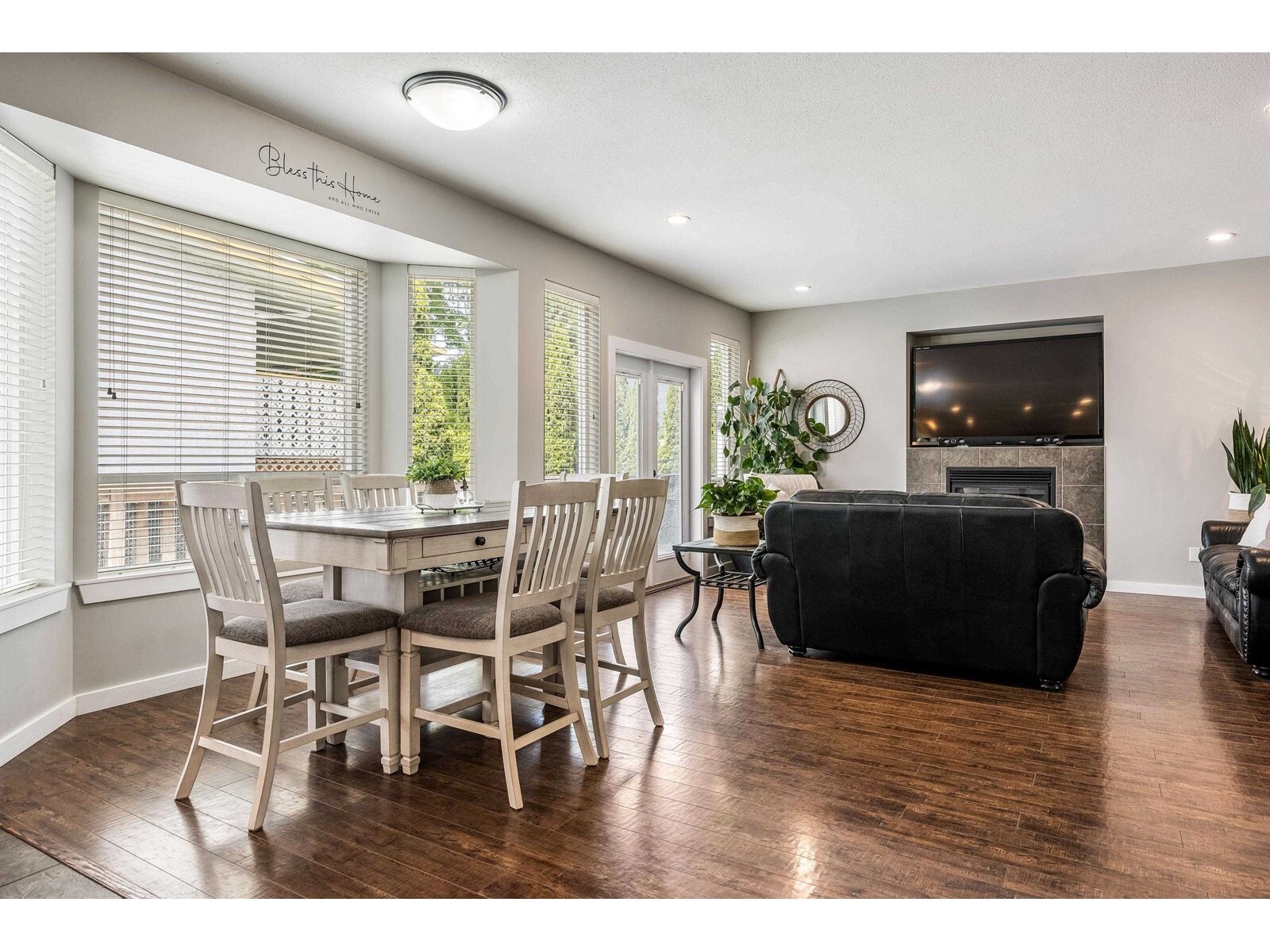 Property Photo: 10011 Killarney Drive BC V2P 5P7