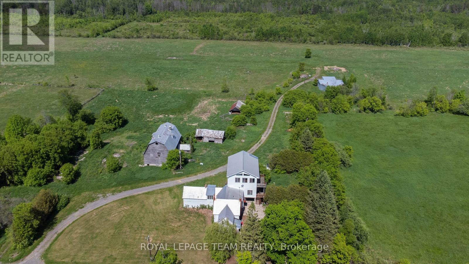 Photo de la propriété:  210 Actons Corners Road  ON K0G 1J0 
