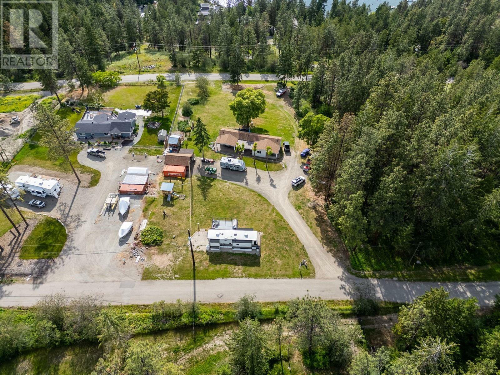 Photo de la propriété: 5574 Stubbs Road BC V4V 1N1