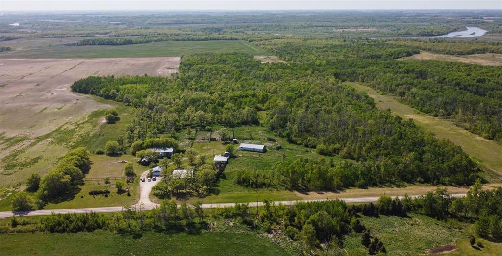 Property Photo: 59064 40W Road MB R1N 3A3