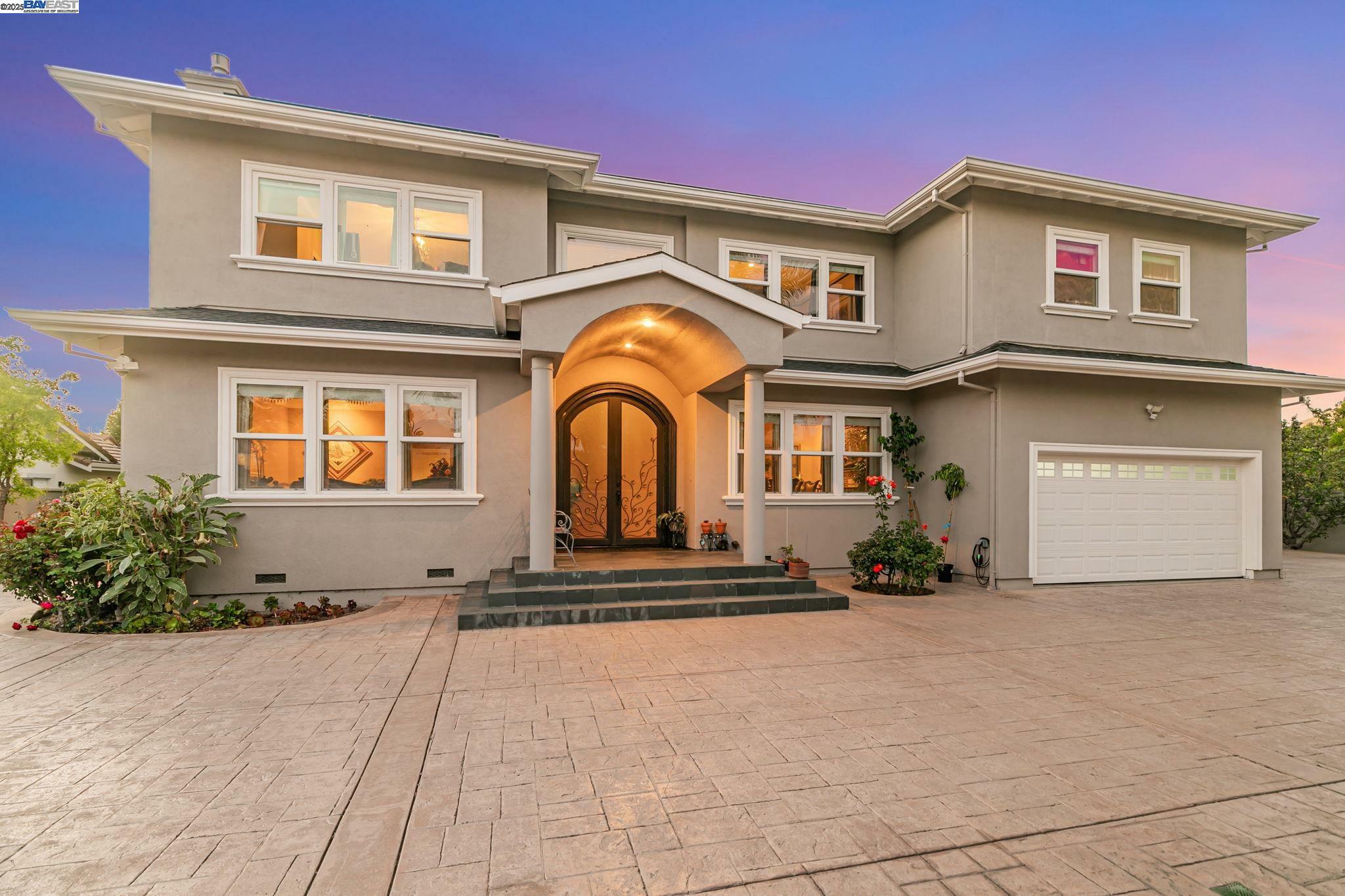 Property Photo: 190 Pickering Ave CA 94536