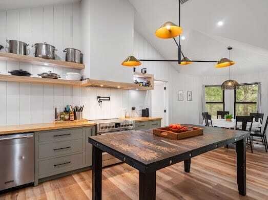 Property Photo:  202 Bonita Drive  FL 32433 