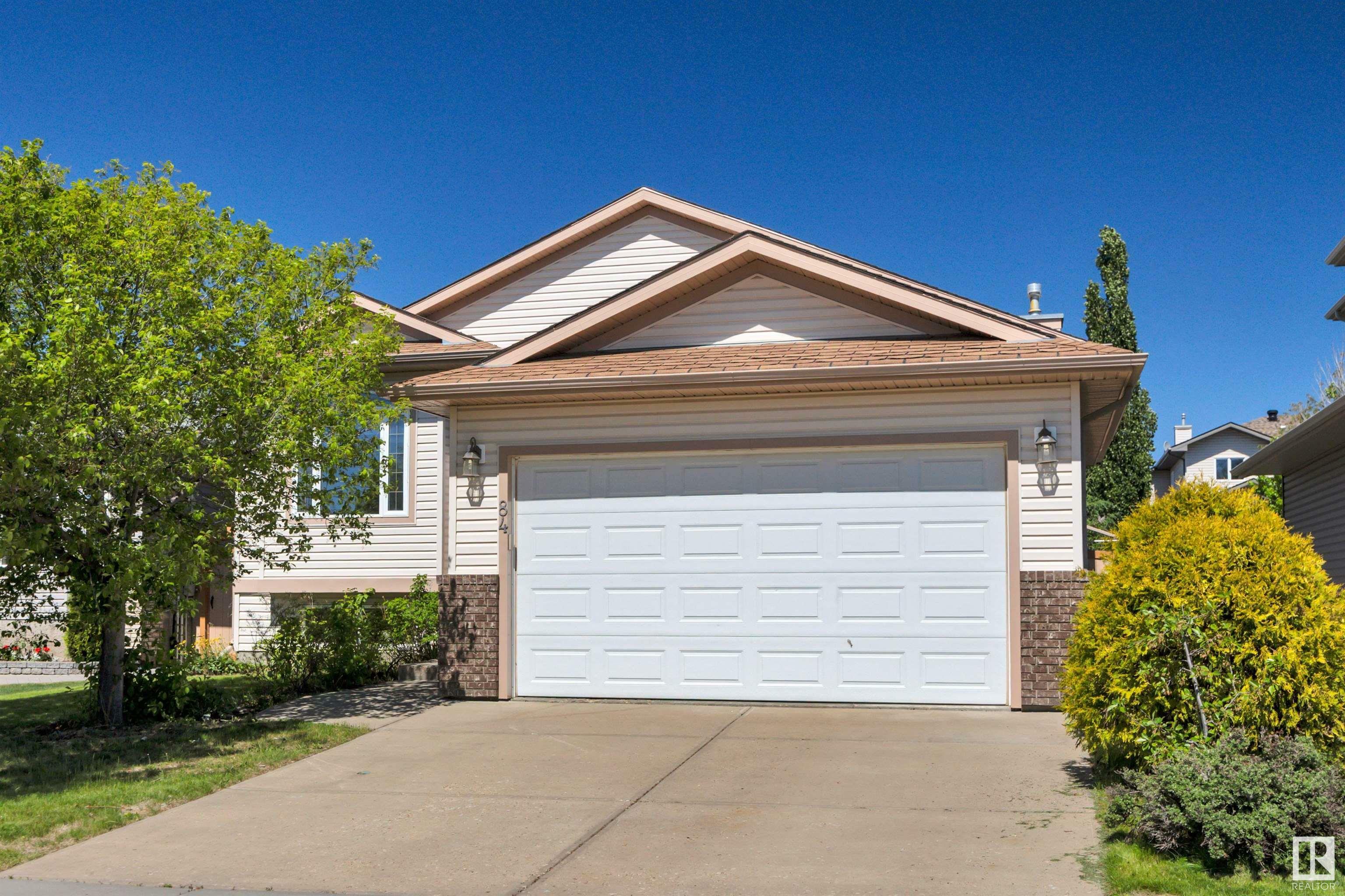 Property Photo:  84 Windrose Drive Drive  AB T9E 8N3 