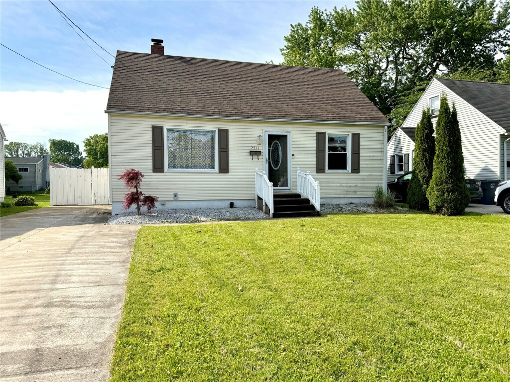 Property Photo: 2511 W 32nd Street PA 16506