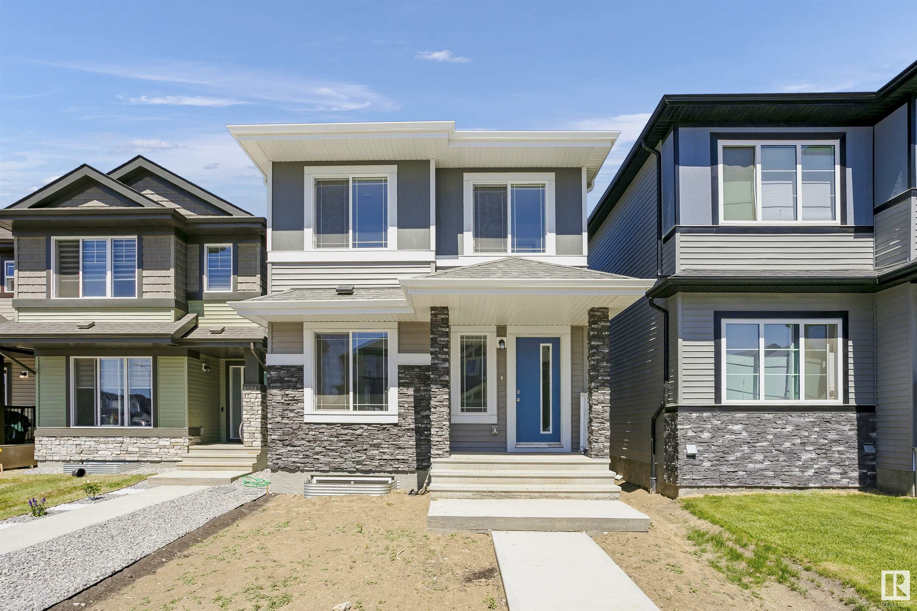 Photo de la propriété: 9552 Carson Bend SW AB T6W 5H6